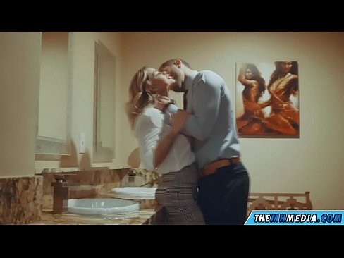 ❤️ Döşlü sarışın sizi ictimai tualetdə aldatdıqda ☑ Keyfiyyətli seks az.osagoassist.ru ❤